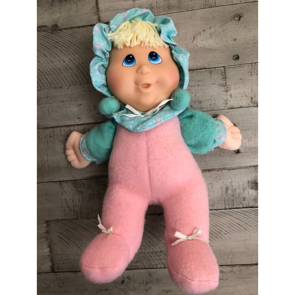KUDDLE LOVE KIDS special friends 1993 baby girl soft felt doll w/bonnet 12 inch
